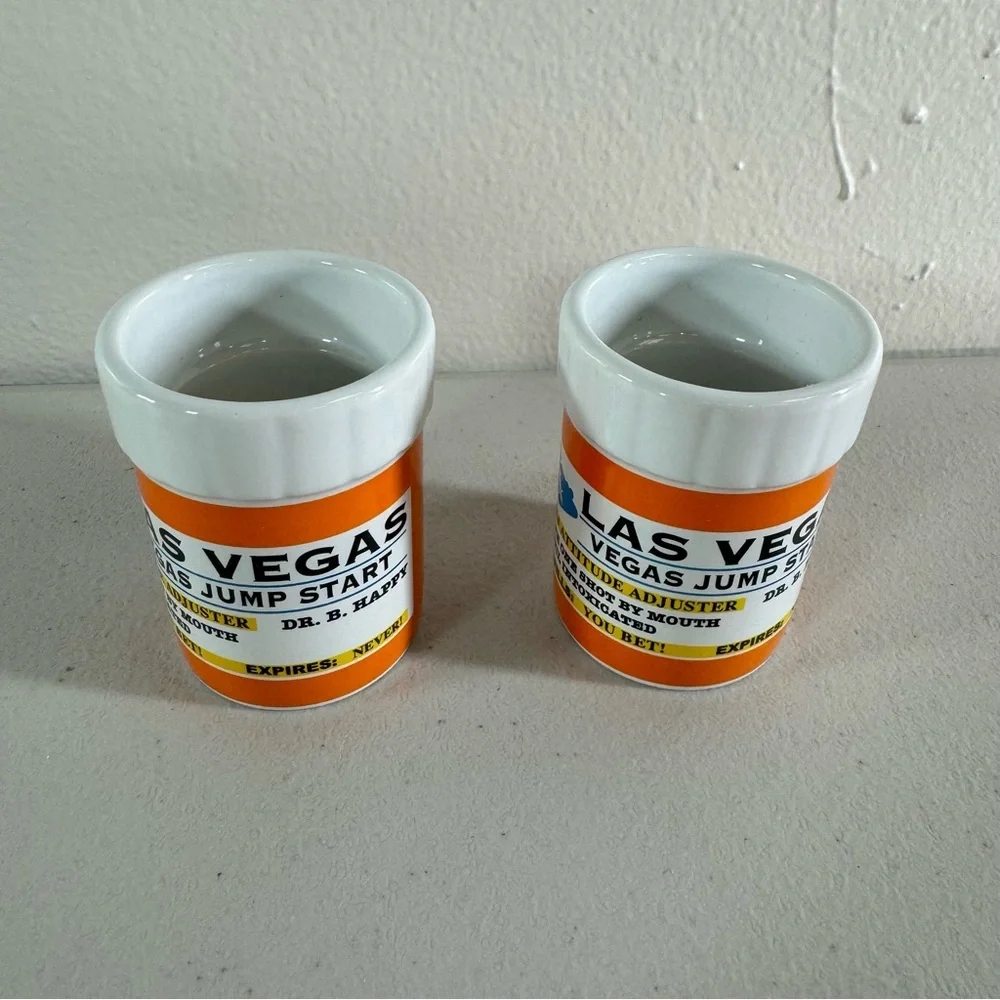 NWT shot glasses novelty alcohol prescription bottle funny gift Las Vegas 2pc